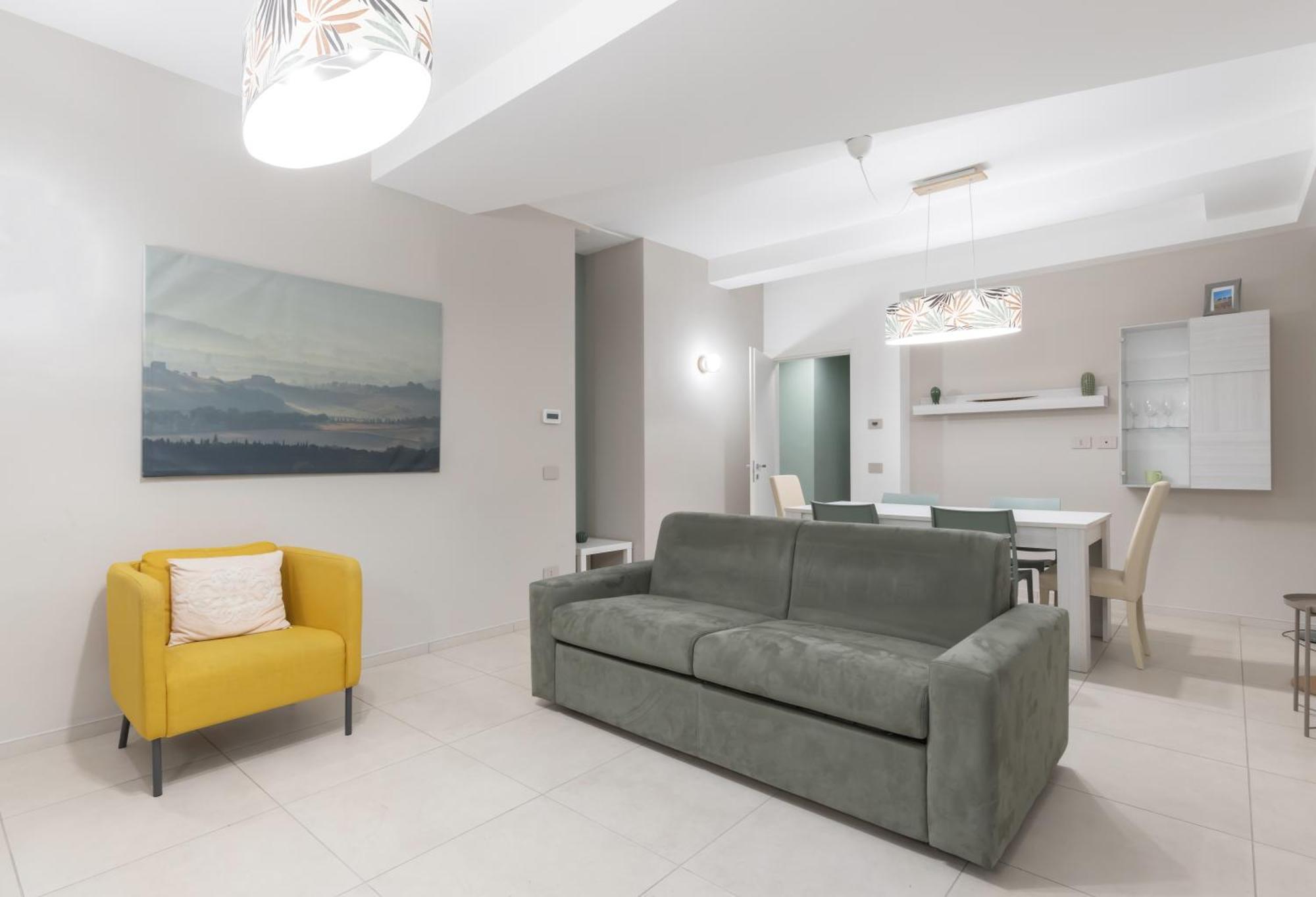 Monumentale M5 - 6 Ospiti & Famiglie Con 2 Bagni E *