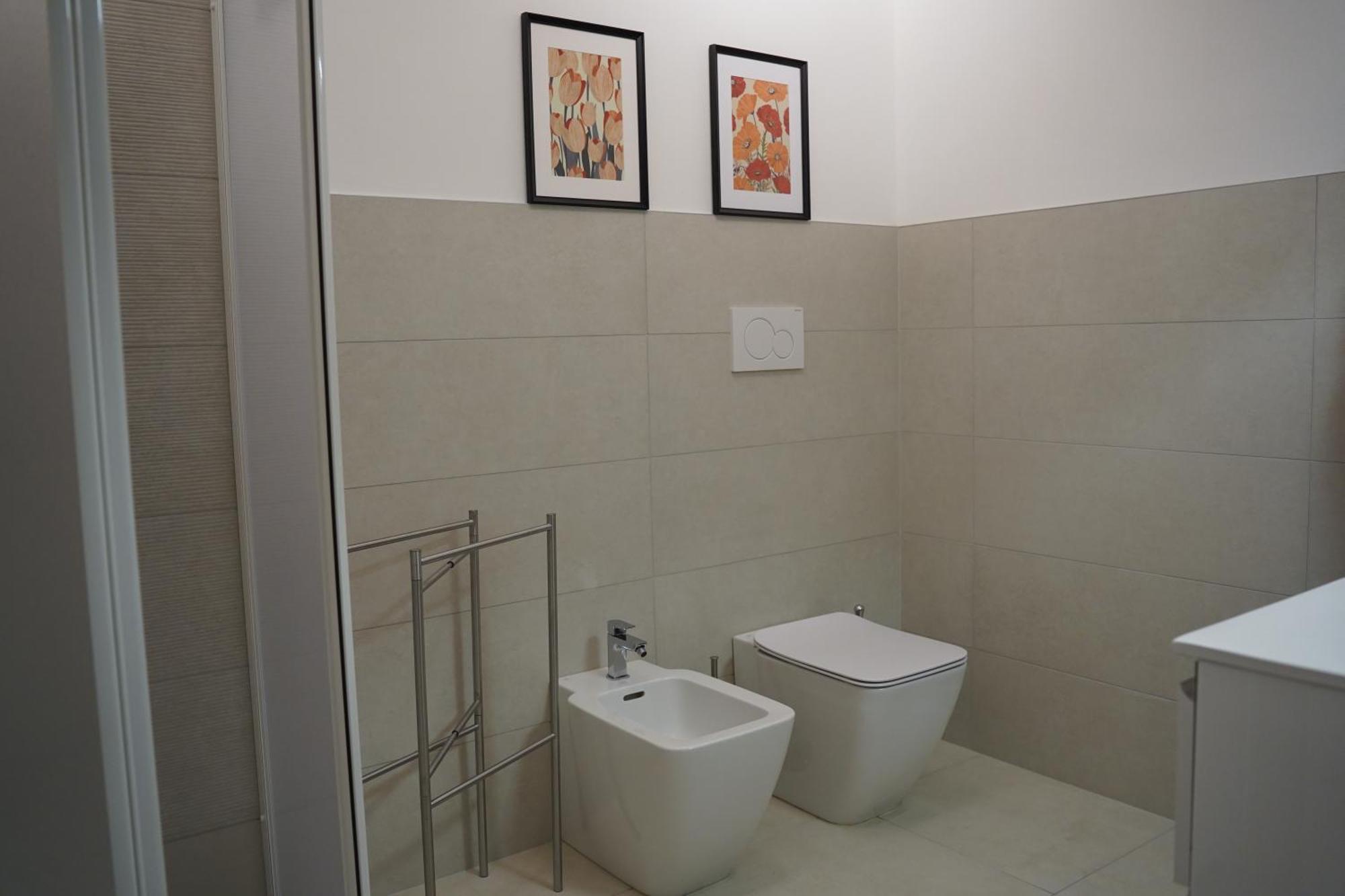 Monumentale M5 - 6 Ospiti & Famiglie Con 2 Bagni E Appartement *